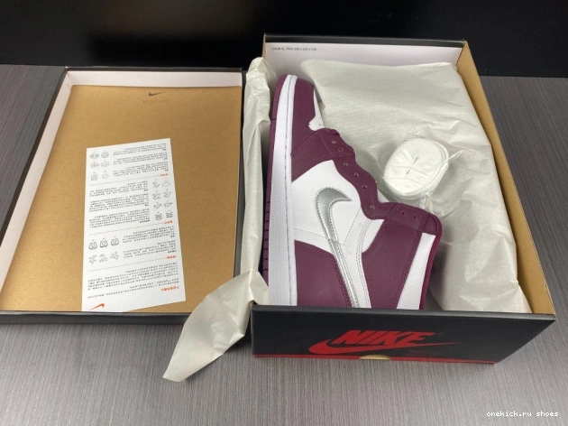Cheap Jordan Air 555088-611 High OG Bordeaux 1 0822